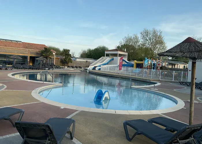 Loyoda אתר קמפינג Talmont-Saint-Hilaire